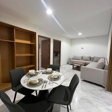 Luxury Apartment Charf Exteriör bild