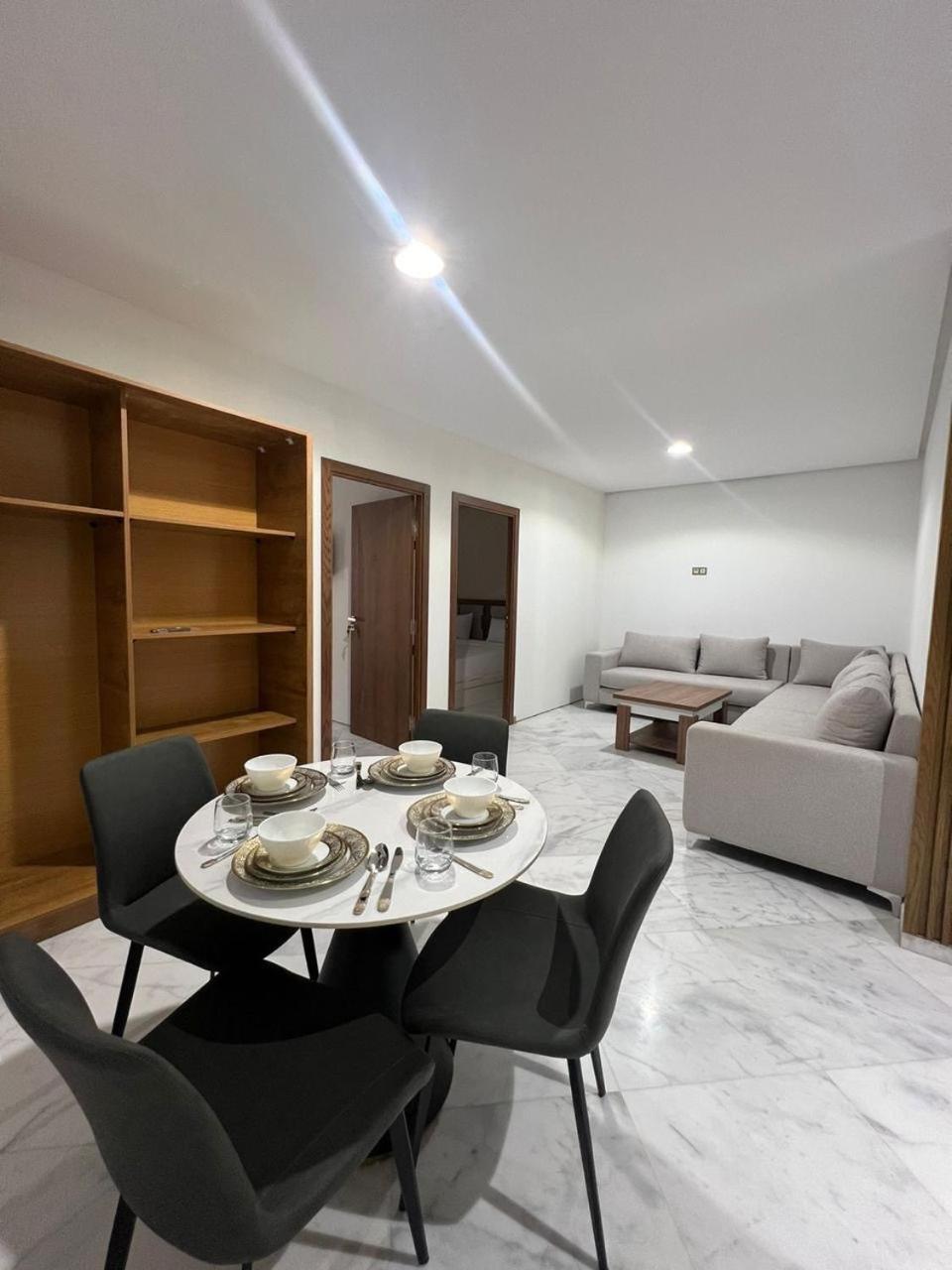 Luxury Apartment Charf Exteriör bild