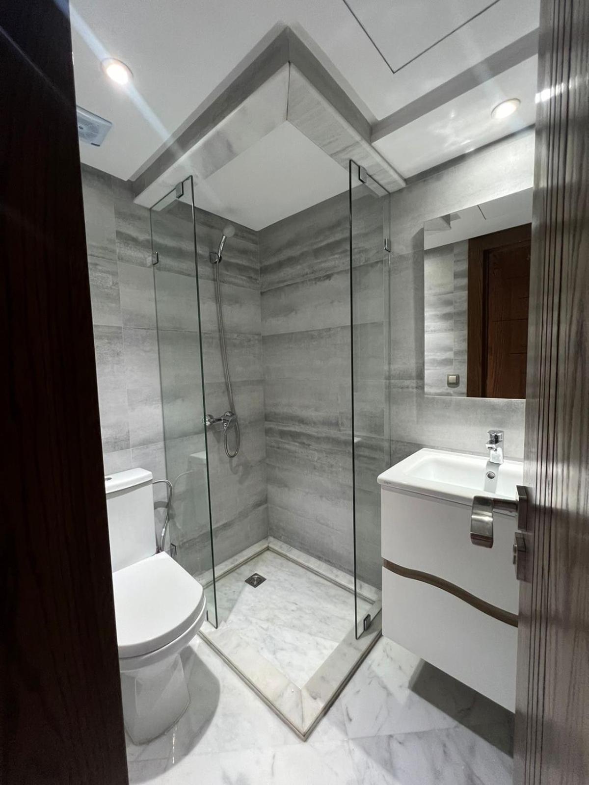 Luxury Apartment Charf Exteriör bild