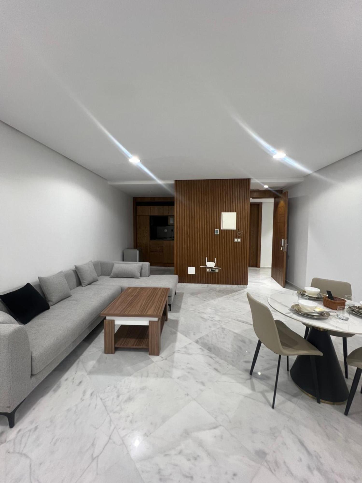 Luxury Apartment Charf Exteriör bild